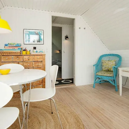 Dom wakacyjny Three-bedroom Holiday In 62 Blåvand